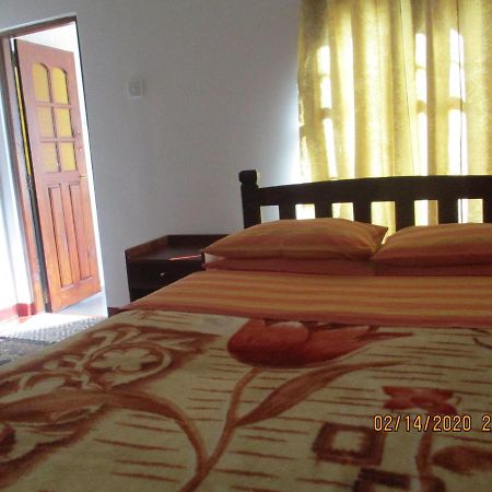Andrews Hostel Нувара-Елія Екстер'єр фото
