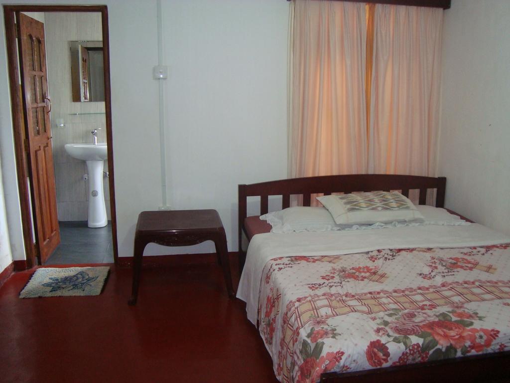 Andrews Hostel Нувара-Елія Номер фото