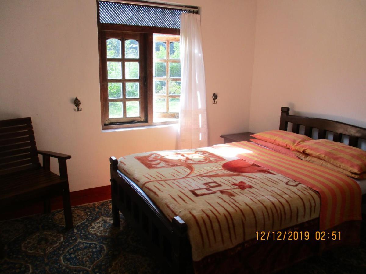 Andrews Hostel Нувара-Елія Екстер'єр фото